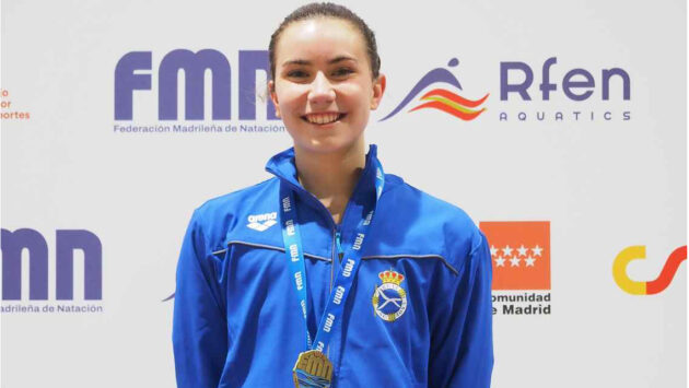 La torrejonera Jimena Ruiz, doble campeona de España absoluta de natación en 50 y 100 metros braza